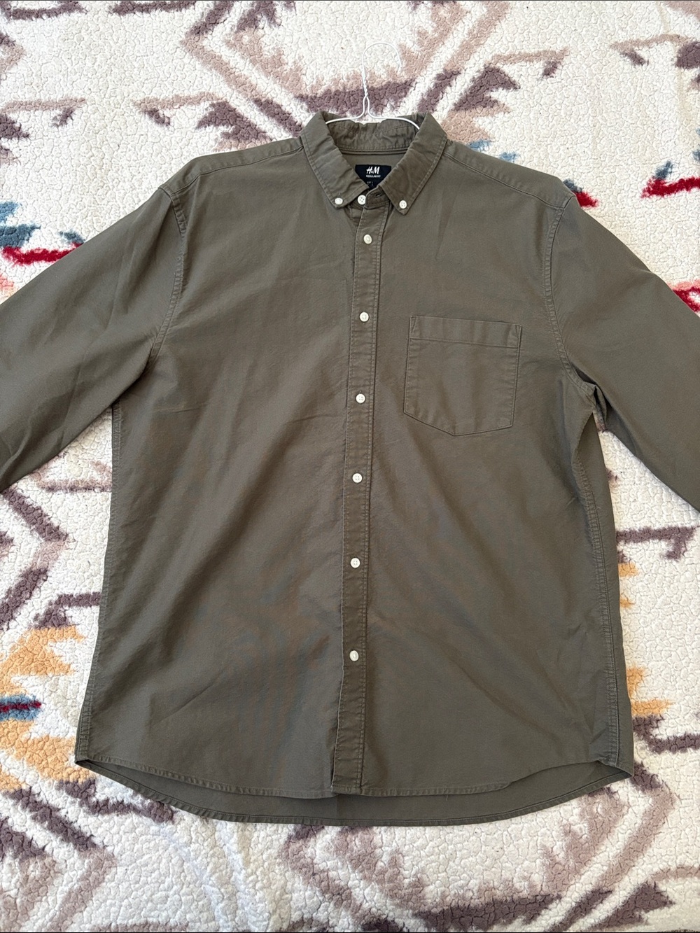 H&M Olive Green Men's Button-Down Long Sleeve Shirt